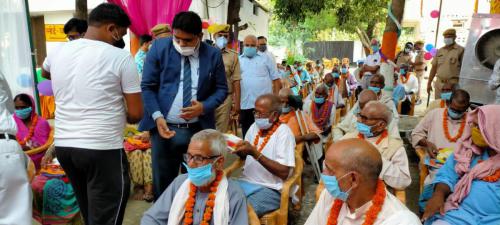 District-Judge-Visit-OAH-Deoria-Ashram